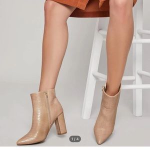Shein nude crocodile print boots. Never worn